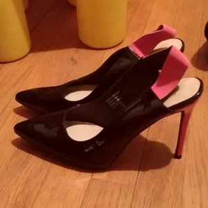 Black and pink low heels